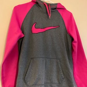 Nike thermafit hooded sweatshirt size S.